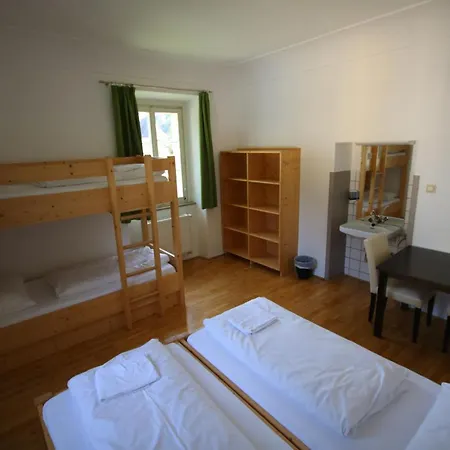 Vandrerhjem Life Camp *